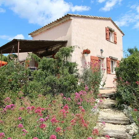 La Sarriette Holiday home Bidon
