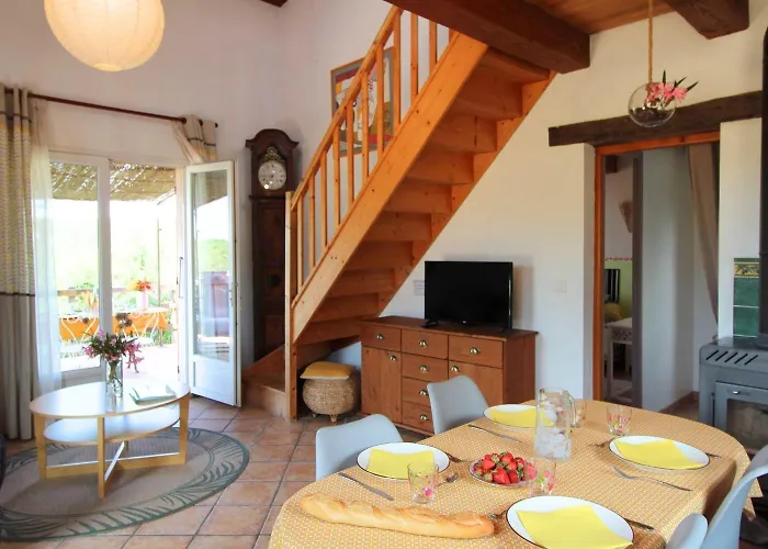 La Sarriette Holiday home Bidon