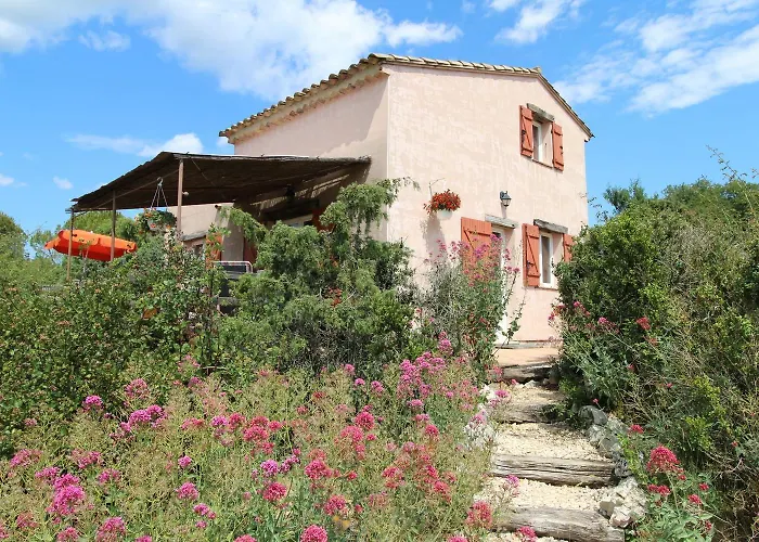 La Sarriette Holiday home Bidon